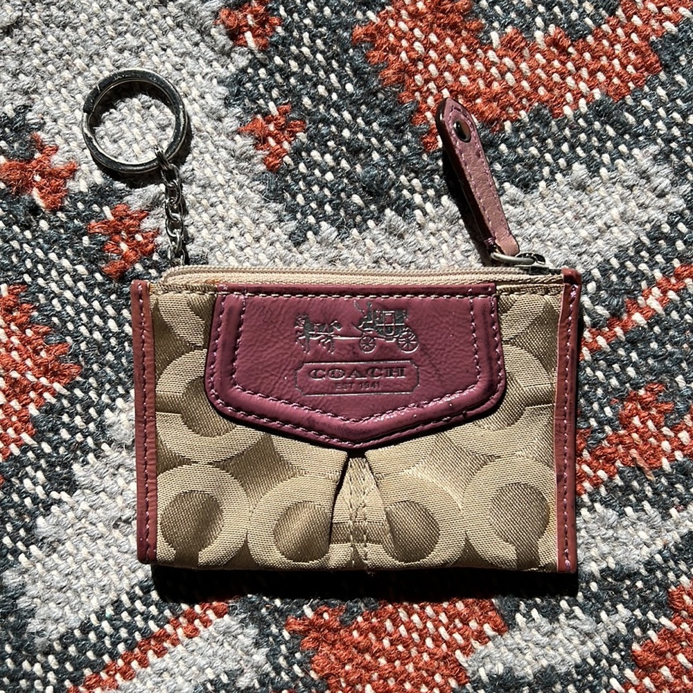 Coach coin card wallet with attached keyring